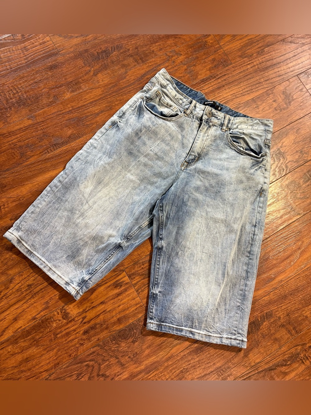 Cloud9 women’s size 28 jorts